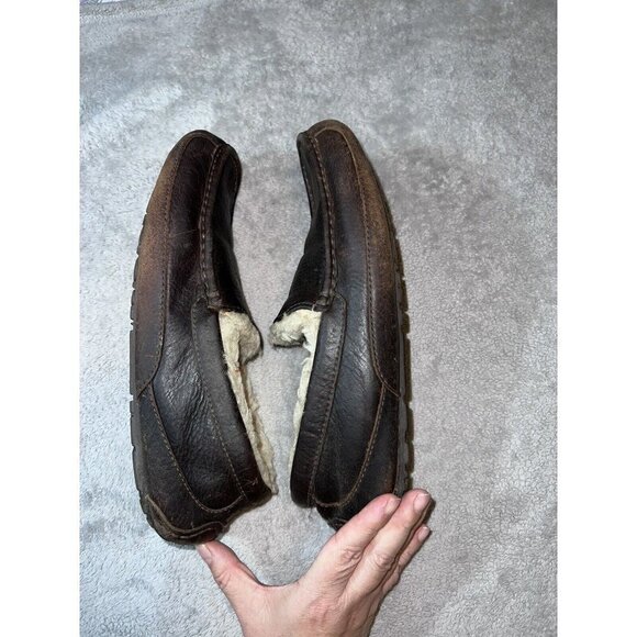 UGG 5379 Mens Dark Brown Leather Shearling Loafers Slippers Comfort main image 7